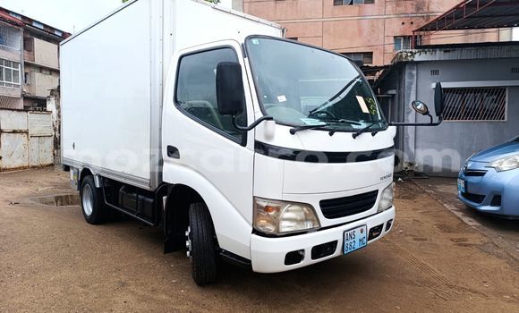 Buy Used Toyota Dyna White Car in Maputo in Maputo Buy Used Toyota Dyna White Car in Maputo in Maputo