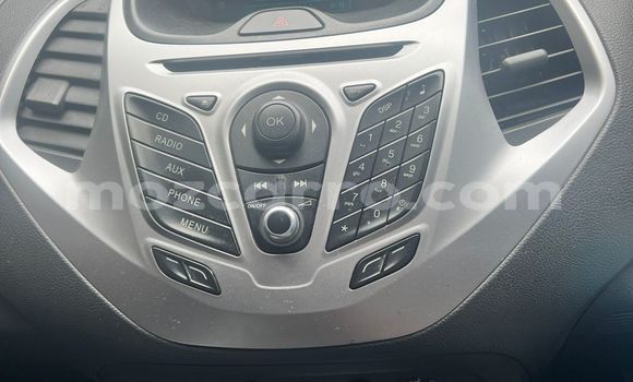 Tenga Tsaru Ford Fiesta Chena Mota in Maputo in Maputo Tenga Tsaru Ford Fiesta Chena Mota in Maputo in Maputo