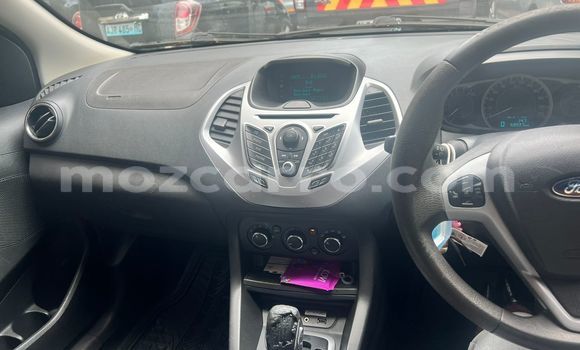 Tenga Tsaru Ford Fiesta Chena Mota in Maputo in Maputo Tenga Tsaru Ford Fiesta Chena Mota in Maputo in Maputo