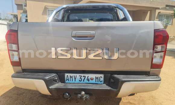 Tenga Tsaru Isuzu D-MAX Bhurawuni Mota in Maputo in Maputo Tenga Tsaru Isuzu D-MAX Bhurawuni Mota in Maputo in Maputo