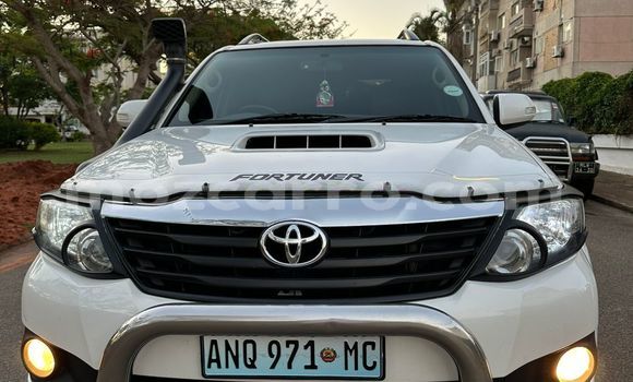 Nunua Ilio tumika Toyota Fortuner Nyeupe Gari ndani ya Maputo nchini Maputo Nunua Ilio tumika Toyota Fortuner Nyeupe Gari ndani ya Maputo nchini Maputo