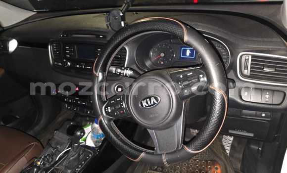 Nunua Ilio tumika Kia Sorento Nyeupe Gari ndani ya Maputo nchini Maputo Nunua Ilio tumika Kia Sorento Nyeupe Gari ndani ya Maputo nchini Maputo