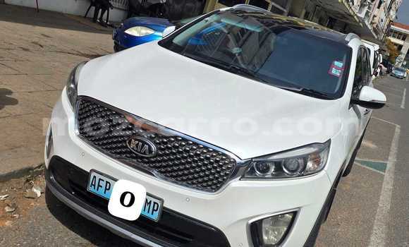 Nunua Ilio tumika Kia Sorento Nyeupe Gari ndani ya Maputo nchini Maputo Nunua Ilio tumika Kia Sorento Nyeupe Gari ndani ya Maputo nchini Maputo