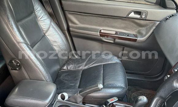 Tenga Tsaru Volvo S40 Tsvuku Mota in Maputo in Maputo Tenga Tsaru Volvo S40 Tsvuku Mota in Maputo in Maputo