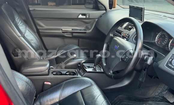 Tenga Tsaru Volvo S40 Tsvuku Mota in Maputo in Maputo Tenga Tsaru Volvo S40 Tsvuku Mota in Maputo in Maputo