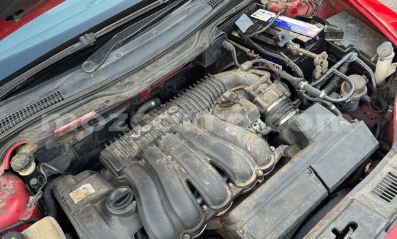 Tenga Tsaru Volvo S40 Tsvuku Mota in Maputo in Maputo Tenga Tsaru Volvo S40 Tsvuku Mota in Maputo in Maputo