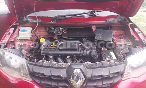 Nunua Ilio tumika Renault KWID Nyekundu Gari ndani ya Maputo nchini Maputo Nunua Ilio tumika Renault KWID Nyekundu Gari ndani ya Maputo nchini Maputo