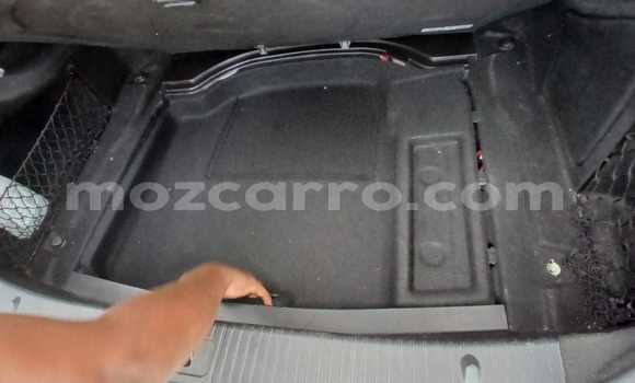 Comprar Usado Mercedes-Benz E-Classe Prata Carro em Maputo em Maputo Comprar Usado Mercedes-Benz E-Classe Prata Carro em Maputo em Maputo