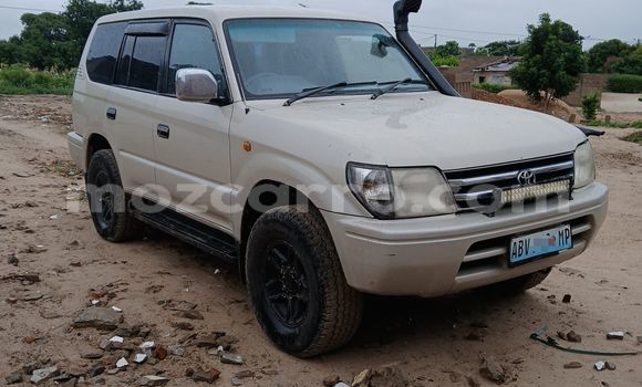 Tenga Tsaru Toyota Land Cruiser Prado Zvimwe Mota in Maputo in Maputo Tenga Tsaru Toyota Land Cruiser Prado Zvimwe Mota in Maputo in Maputo