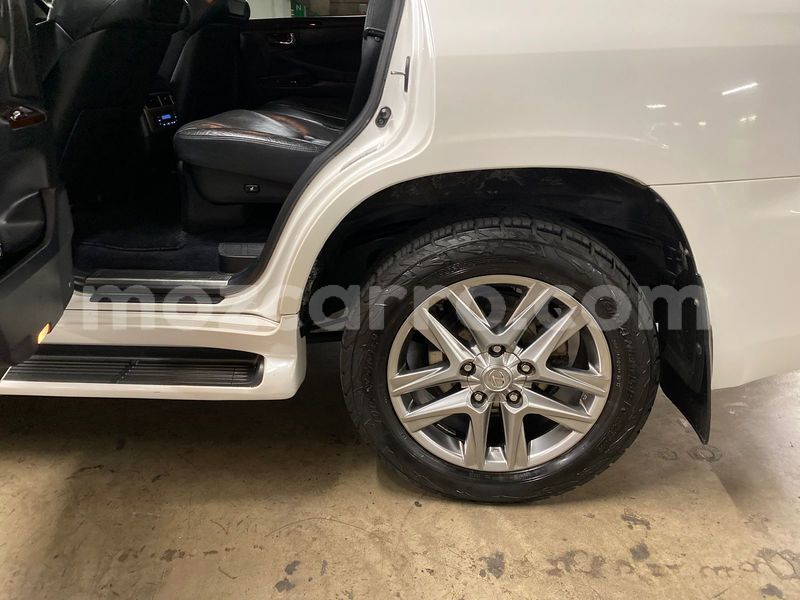 Big with watermark lexus lx 570 maputo maputo 34554