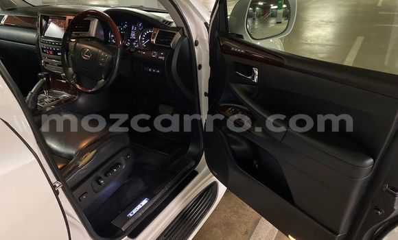 Tenga Tsaru Lexus LX 570 Chena Mota in Maputo in Maputo Tenga Tsaru Lexus LX 570 Chena Mota in Maputo in Maputo