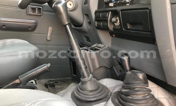 Comprar Usado Toyota Ade Branco Caminhão em Maputo em Maputo Comprar Usado Toyota Ade Branco Caminhão em Maputo em Maputo
