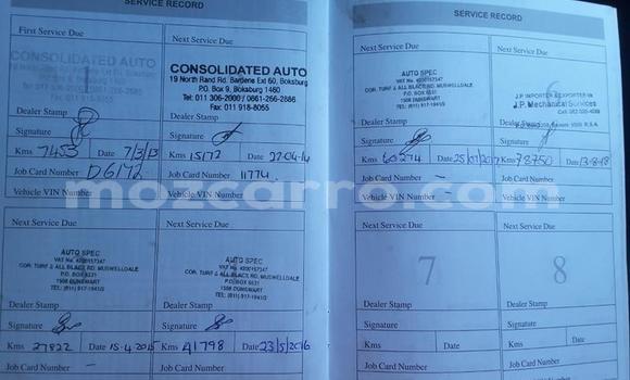 Comprar Usado Ford B-MAX Branco Carro em Gilé em Zambezia Comprar Usado Ford B-MAX Branco Carro em Gilé em Zambezia