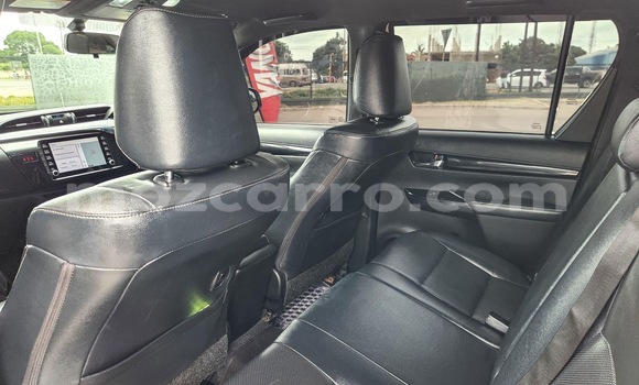 Nunua Ilio tumika Toyota Hiluxe Revo Nyeupe Gari ndani ya Maputo nchini Maputo Nunua Ilio tumika Toyota Hiluxe Revo Nyeupe Gari ndani ya Maputo nchini Maputo