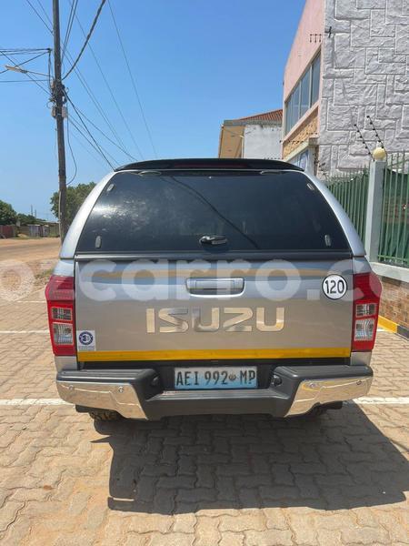 Big with watermark isuzu d max maputo maputo 34593