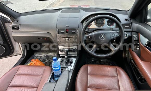 Comprar Usado Mercedes-Benz C180 COUPE De outros Carro em Maputo em Maputo Comprar Usado Mercedes-Benz C180 COUPE De outros Carro em Maputo em Maputo