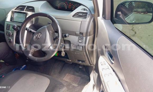 Tenga Tsaru Toyota Ractis Chena Mota in Caia in Sofala Tenga Tsaru Toyota Ractis Chena Mota in Caia in Sofala