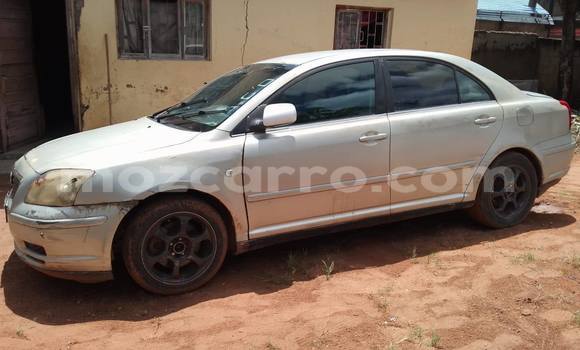 Tenga Tsaru Toyota Avensis Zvimwe Mota in Catandica in Manica Tenga Tsaru Toyota Avensis Zvimwe Mota in Catandica in Manica