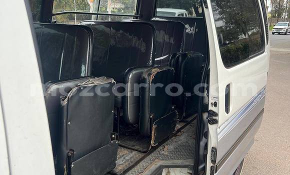 Tenga Tsaru Toyota Hiace Chena Mota in Boane in Maputo Tenga Tsaru Toyota Hiace Chena Mota in Boane in Maputo