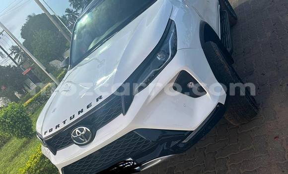 Tenga Tsaru Toyota Fortuner Chena Mota in Chigubo in Gaza Tenga Tsaru Toyota Fortuner Chena Mota in Chigubo in Gaza