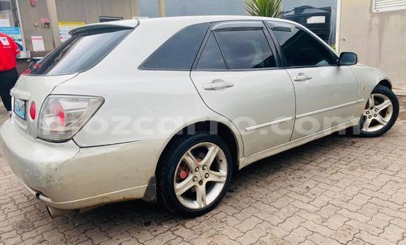 Tenga Tsaru Toyota Altezza Zvimwe Mota in Búzi in Sofala Tenga Tsaru Toyota Altezza Zvimwe Mota in Búzi in Sofala