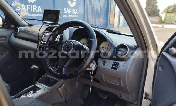 Tenga Tsaru Toyota RAV4 Zvimwe Mota in Balama in Cabo Delgado Tenga Tsaru Toyota RAV4 Zvimwe Mota in Balama in Cabo Delgado