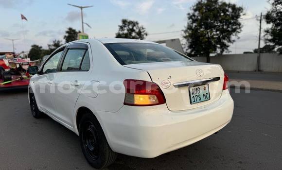 Tenga Tsaru Toyota Belta Chena Mota in Angoche in Nampula Tenga Tsaru Toyota Belta Chena Mota in Angoche in Nampula