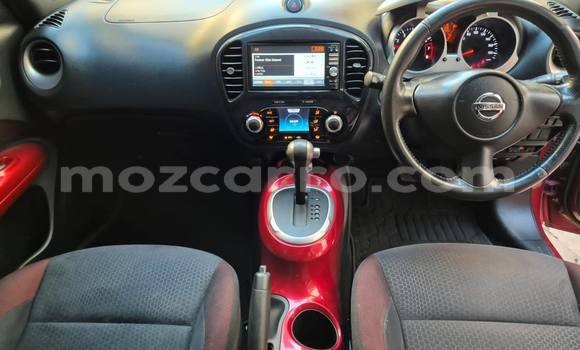 Tenga Tsaru Nissan Juke Tsvuku Mota in Catandica in Manica Tenga Tsaru Nissan Juke Tsvuku Mota in Catandica in Manica