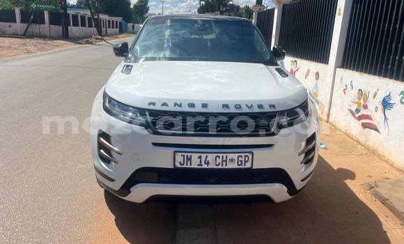 Tenga Tsaru Range Rover Range Rover Chena Mota in Chemba in Sofala