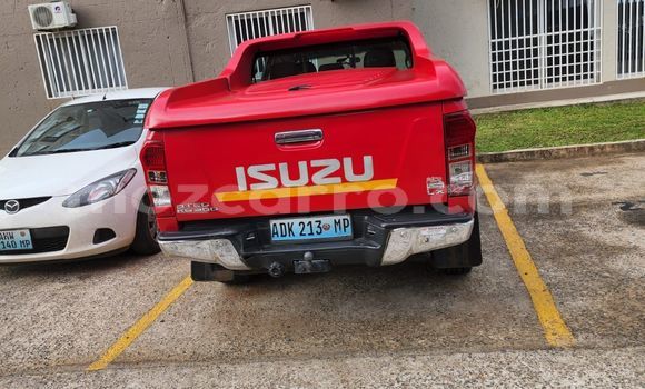 Buy Used Isuzu KB Red Car in Maputo in Maputo Buy Used Isuzu KB Red Car in Maputo in Maputo