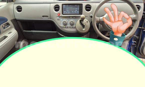 Comprar Usado Toyota Sienta Azul Carro em Maputo em Maputo Comprar Usado Toyota Sienta Azul Carro em Maputo em Maputo