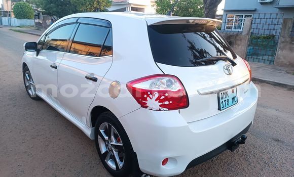 Comprar Usado Toyota Auris Branco Carro em Xai-Xai em Gaza Comprar Usado Toyota Auris Branco Carro em Xai-Xai em Gaza