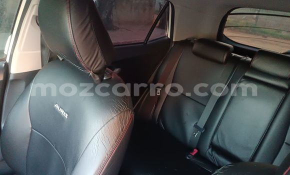 Comprar Usado Toyota Auris Branco Carro em Xai-Xai em Gaza Comprar Usado Toyota Auris Branco Carro em Xai-Xai em Gaza