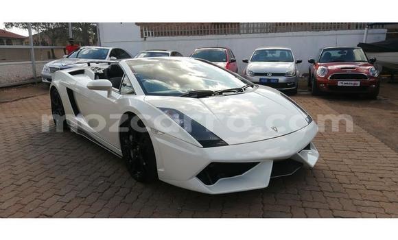 Comprar Usado Lamborghini Gallardo Branco Carro em Gilé em Zambezia Comprar Usado Lamborghini Gallardo Branco Carro em Gilé em Zambezia