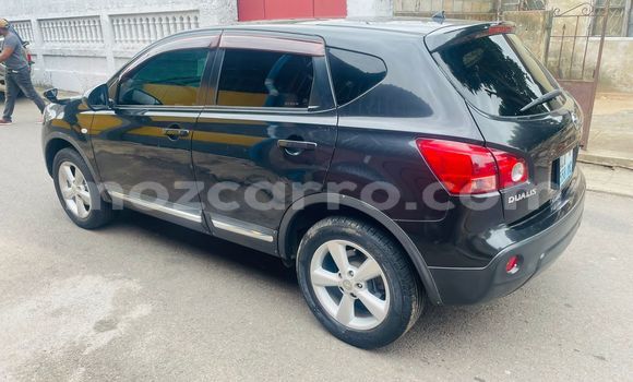 Nunua Ilio tumika Nissan Dualis Nyeusi Gari ndani ya Maputo nchini Maputo Nunua Ilio tumika Nissan Dualis Nyeusi Gari ndani ya Maputo nchini Maputo