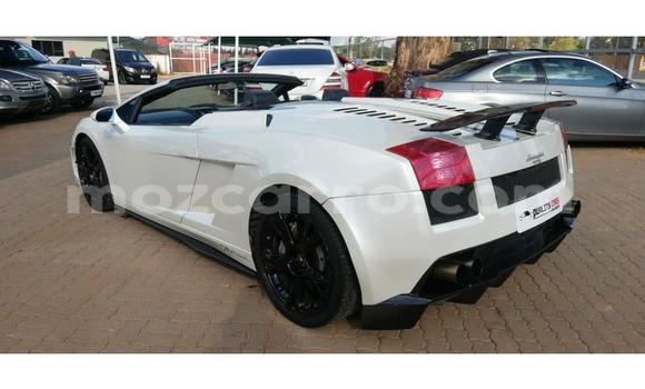 Comprar Usado Lamborghini Gallardo Branco Carro em Gilé em Zambezia Comprar Usado Lamborghini Gallardo Branco Carro em Gilé em Zambezia