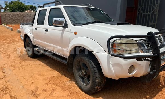 Tenga Tsaru Nissan Hardbody Chena Mota in Maputo in Maputo Tenga Tsaru Nissan Hardbody Chena Mota in Maputo in Maputo