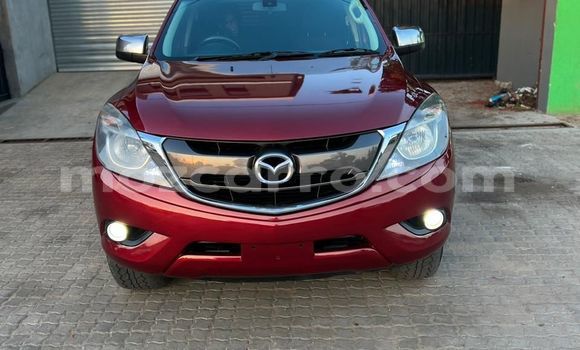 Comprar Novo Mazda BT-50 Vermelho Carro em Maputo em Maputo