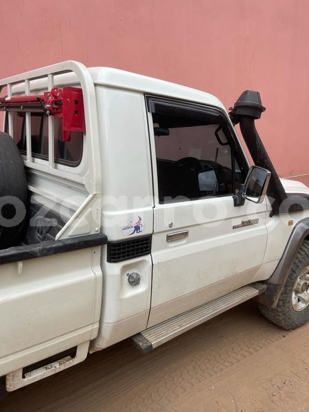 Big with watermark toyota land cruiser maputo maputo 34713
