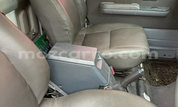 Comprar Usado Toyota Land Cruiser Branco Carro em Maputo em Maputo Comprar Usado Toyota Land Cruiser Branco Carro em Maputo em Maputo