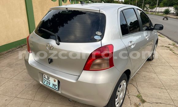 Nunua Ilio tumika Toyota Vitz Fedha Gari ndani ya Maputo nchini Maputo Nunua Ilio tumika Toyota Vitz Fedha Gari ndani ya Maputo nchini Maputo