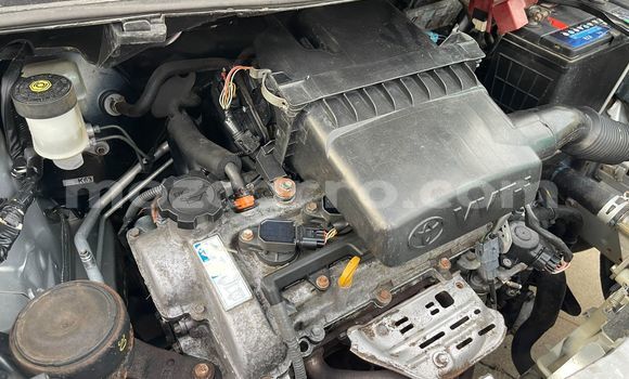 Nunua Ilio tumika Toyota Vitz Fedha Gari ndani ya Maputo nchini Maputo Nunua Ilio tumika Toyota Vitz Fedha Gari ndani ya Maputo nchini Maputo
