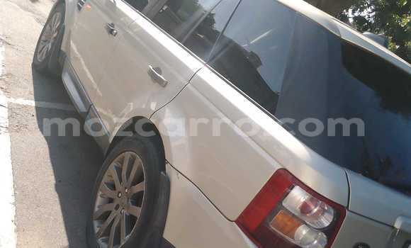 Nunua Ilio tumika Land Rover Range Rover Sport Brown Gari ndani ya Maputo nchini Maputo Nunua Ilio tumika Land Rover Range Rover Sport Brown Gari ndani ya Maputo nchini Maputo