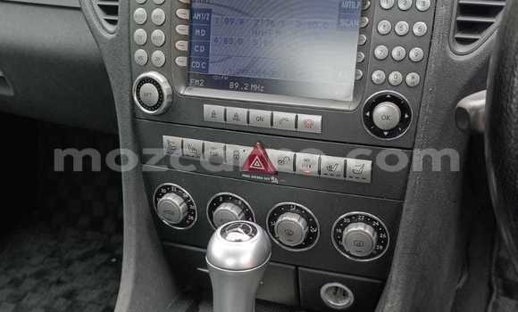 Tenga Tsaru Mercedes‒Benz CLK-klasse Chena Mota in Maputo in Maputo Tenga Tsaru Mercedes‒Benz CLK-klasse Chena Mota in Maputo in Maputo