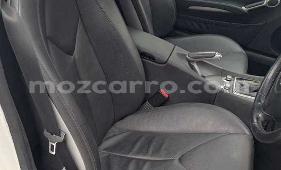 Tenga Tsaru Mercedes‒Benz CLK-klasse Chena Mota in Maputo in Maputo Tenga Tsaru Mercedes‒Benz CLK-klasse Chena Mota in Maputo in Maputo