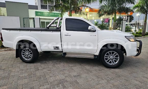 Tenga Tsaru Toyota Hilux Chena Mota in Maputo in Maputo Tenga Tsaru Toyota Hilux Chena Mota in Maputo in Maputo