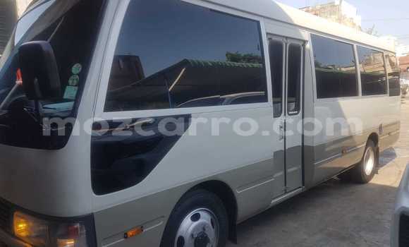 Comprar Usado Toyota Coaster De outros Carro em Maputo em Maputo