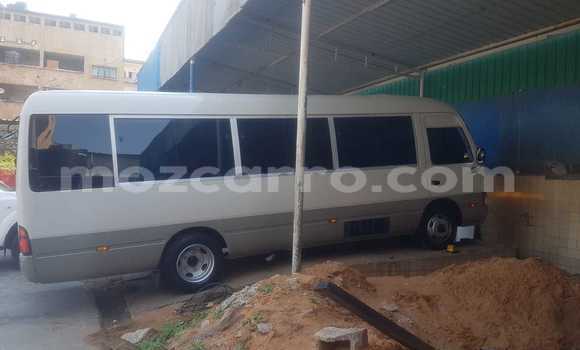 Nunua Ilio tumika Toyota Coaster Nyingine Gari ndani ya Maputo nchini Maputo Nunua Ilio tumika Toyota Coaster Nyingine Gari ndani ya Maputo nchini Maputo