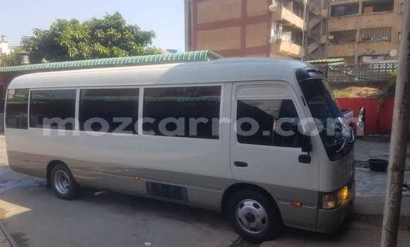 Nunua Ilio tumika Toyota Coaster Nyingine Gari ndani ya Maputo nchini Maputo Nunua Ilio tumika Toyota Coaster Nyingine Gari ndani ya Maputo nchini Maputo