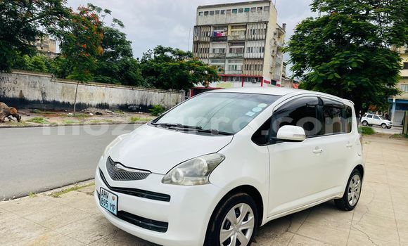 Comprar Usado Toyota Ractis Branco Carro em Maputo em Maputo Comprar Usado Toyota Ractis Branco Carro em Maputo em Maputo
